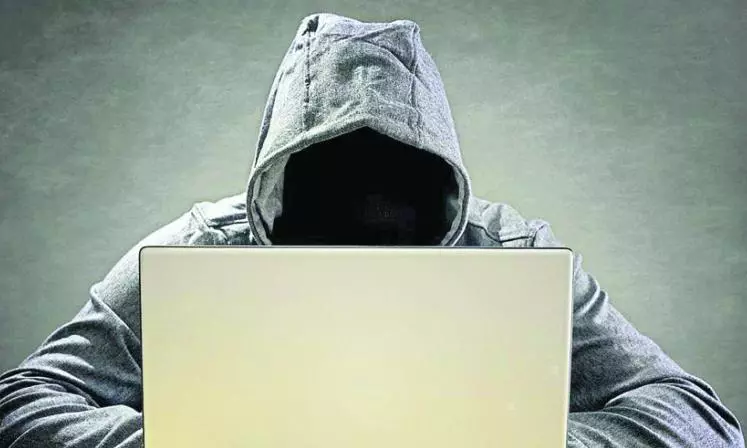 3 यूपी में आयोजित, हरियाणा, रु .2 सीआर घोटाला उजागर