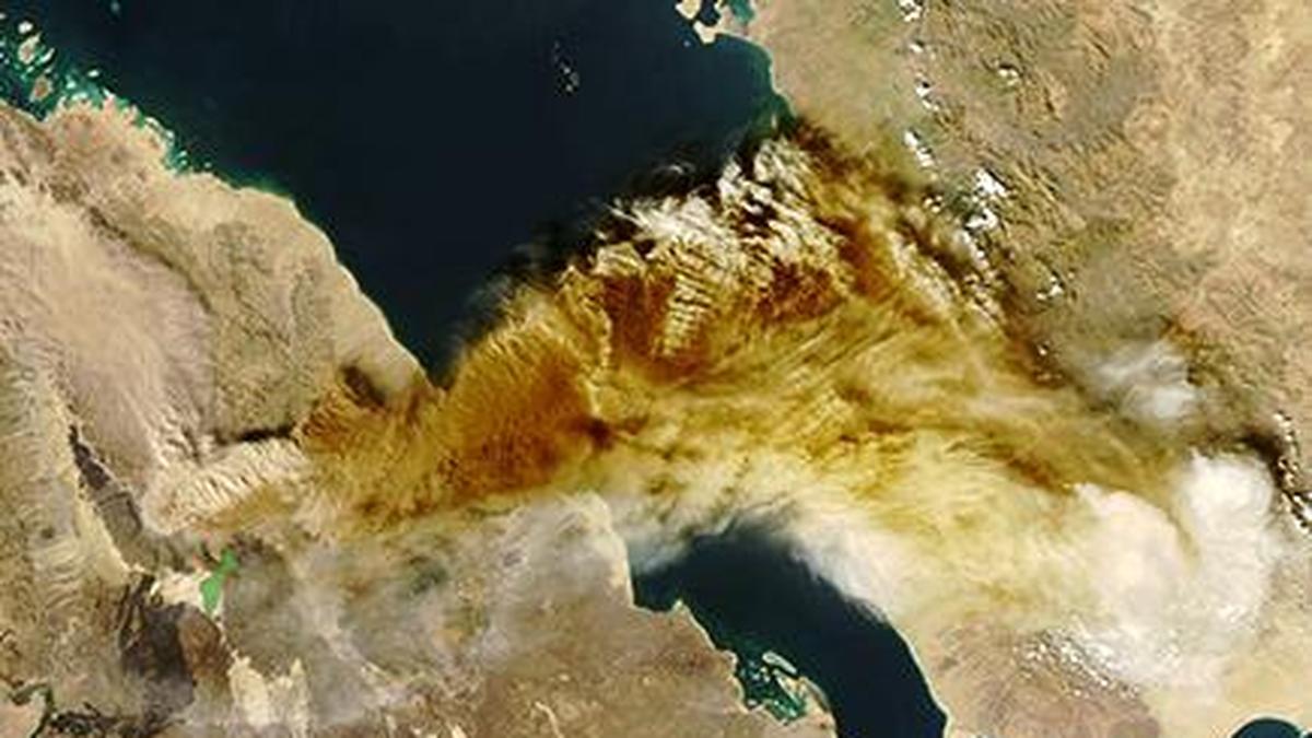 इथियोपिया ज्वालामुखी से राख का बादल भारत में शाम 7.30 बजे तक साफ हो जाएगा: आईएमडी